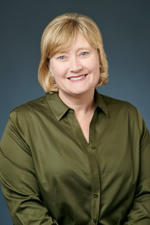 Angela Bruce